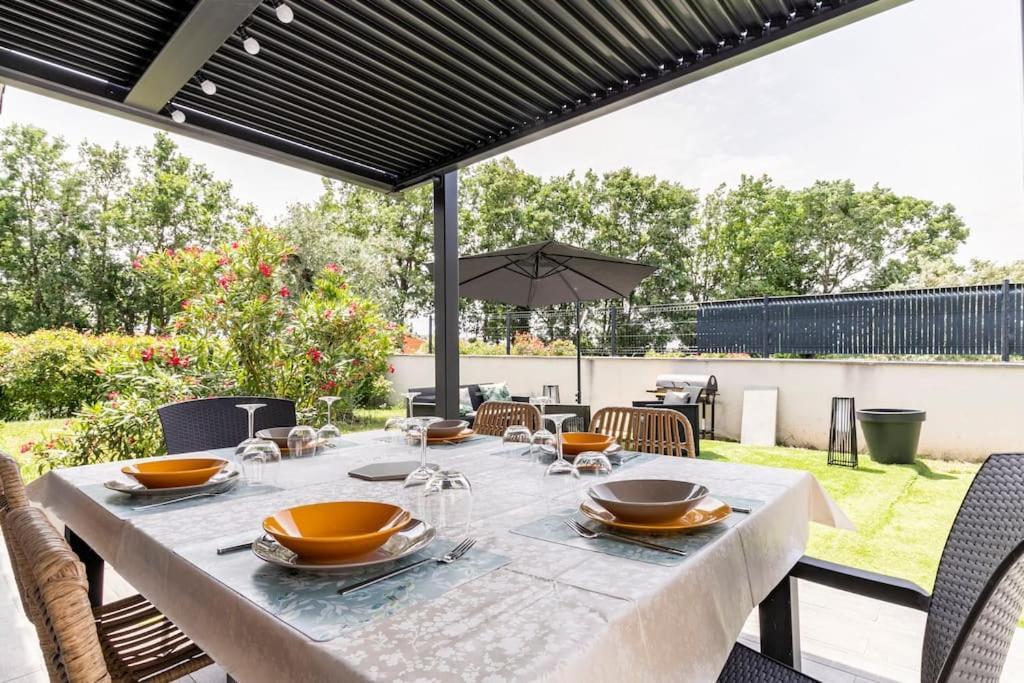 Villa Des Rives Du Tarn Avec Jacuzzi Montans Εξωτερικό φωτογραφία